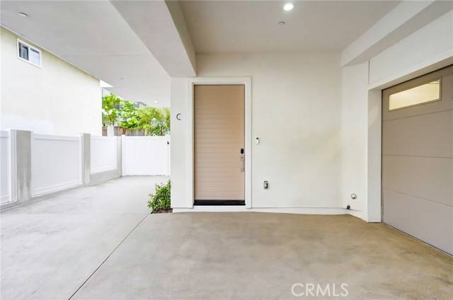 Redondo Beach, CA 90278,2412 Carnegie Lane #C