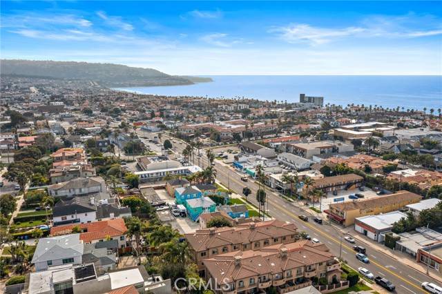 Redondo Beach, CA 90277,704 S Pacific Coast #E