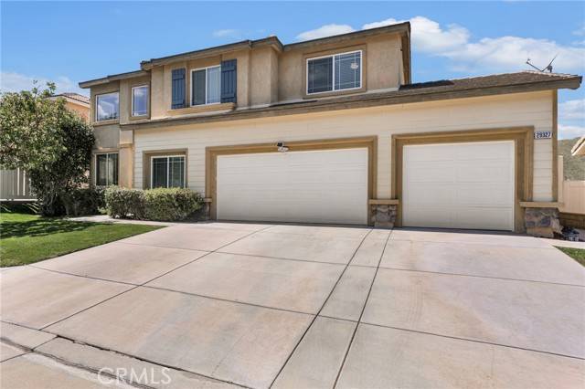 Canyon Country, CA 91387,29327 Ryan Lane