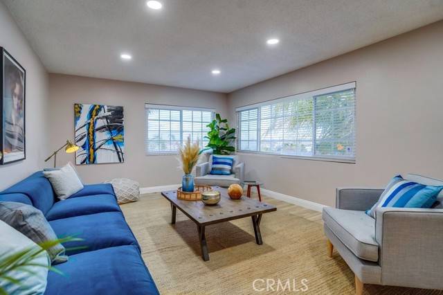 Hawthorne, CA 90250,4543 W 132nd Street