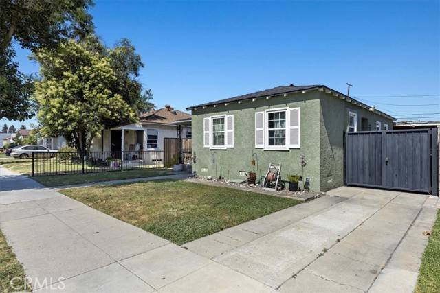 Long Beach, CA 90805,6542 Brayton Avenue