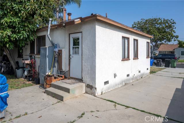 Lawndale, CA 90260,4042 W 167th Street