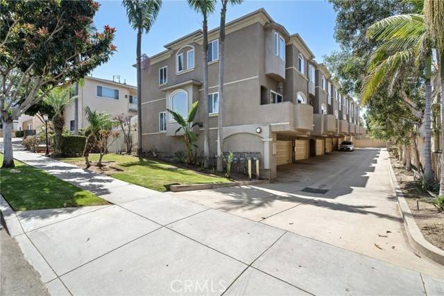 El Segundo, CA 90245,328 E Imperial Avenue #1