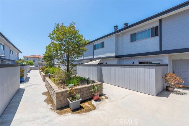 Redondo Beach, CA 90278,2520 Graham Avenue #11