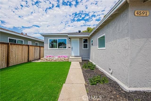 Hawthorne, CA 90250,4591 W 134th Street