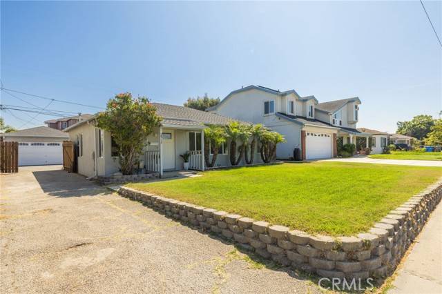 Redondo Beach, CA 90278,2912 Perkins Lane