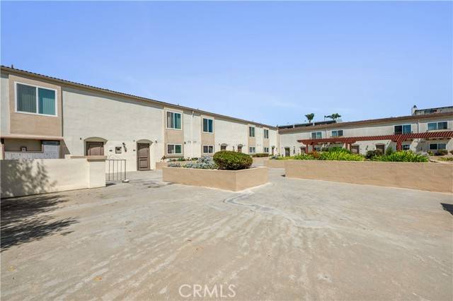 Redondo Beach, CA 90277,120 S Francisca Avenue #11