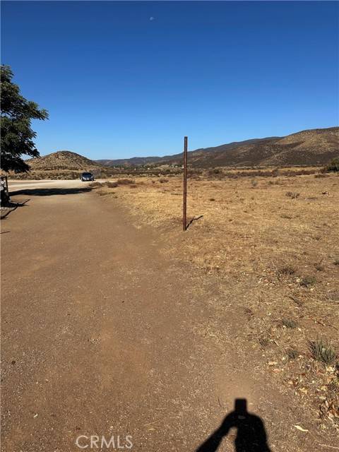 Agua Dulce, CA 91390,0 Koontz