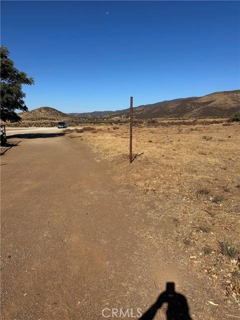 Agua Dulce, CA 91390,0 Koontz