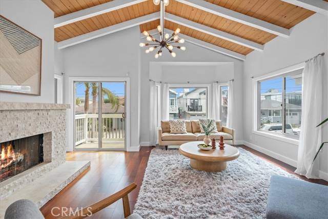 Hermosa Beach, CA 90254,1219 20th Place