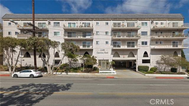 Redondo Beach, CA 90277,1108 Camino Real #409