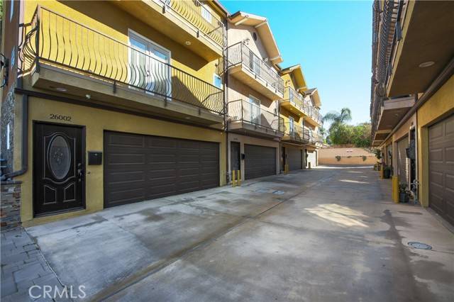 Harbor City, CA 90710,26006 Marjan Place