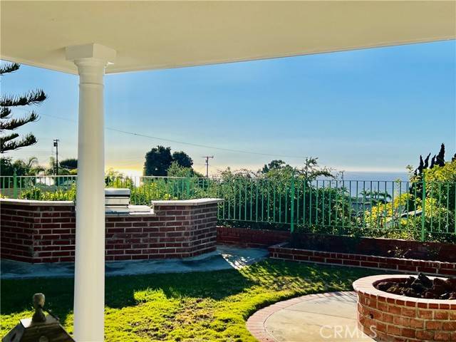 Rancho Palos Verdes, CA 90275,6907 Cherty Drive