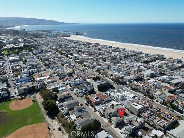 Hermosa Beach, CA 90254,1035 Loma Drive