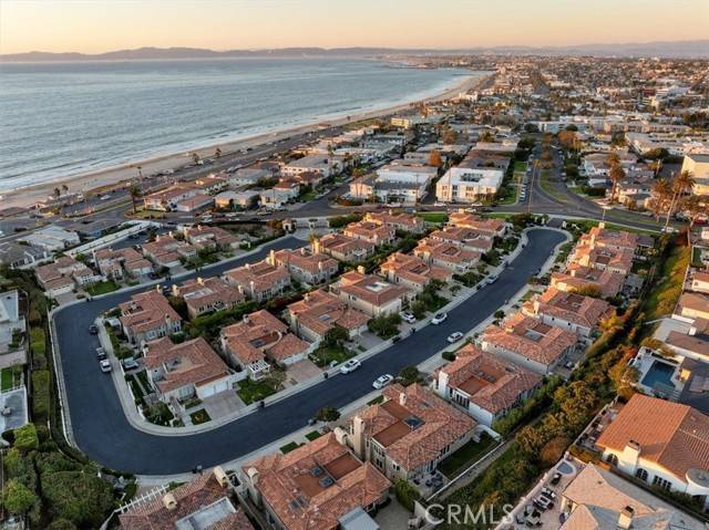 Redondo Beach, CA 90277,412 Paseo Miramar