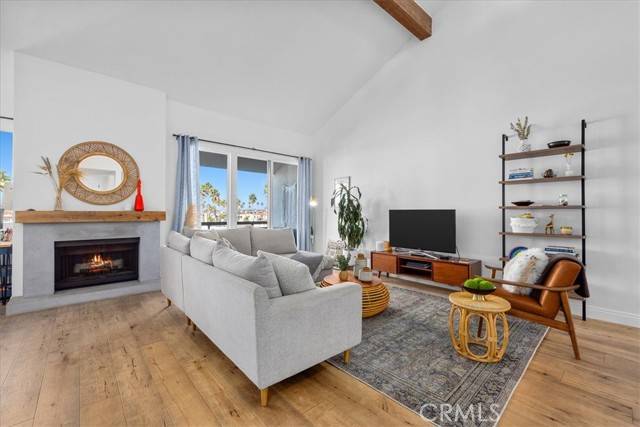 Redondo Beach, CA 90277,1007 S Catalina Avenue #211