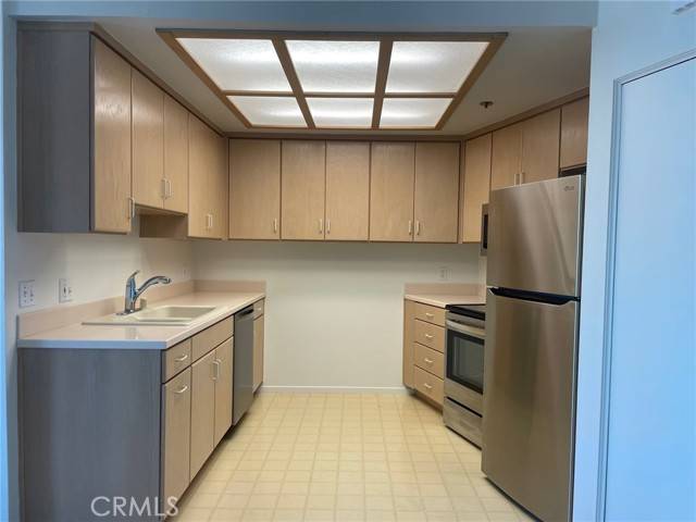 Redondo Beach, CA 90277,625 Esplanade #13