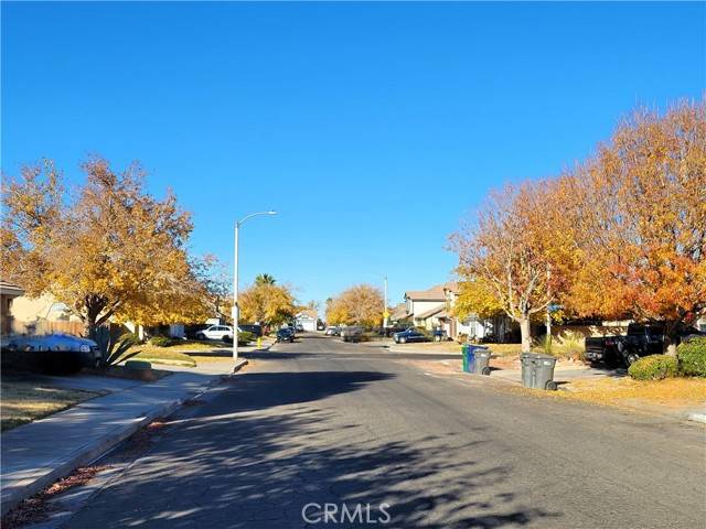 Palmdale, CA 93550,37245 Waterman Avenue