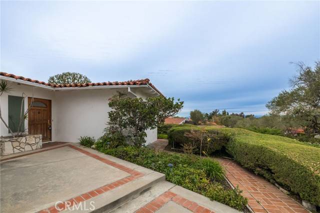 Palos Verdes Estates, CA 90274,2432 Via Sonoma