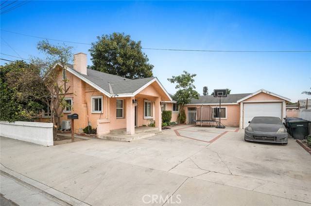 Bellflower, CA 90706,15916 Pitts Avenue