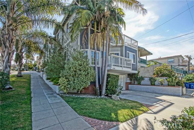 Hermosa Beach, CA 90254,456 Ocean View Avenue