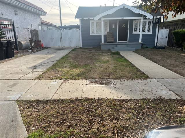 Inglewood, CA 90302,542 Short Street