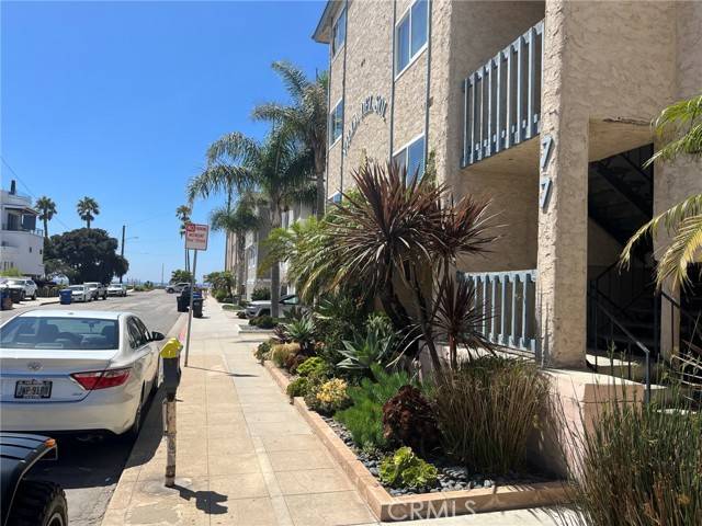 Hermosa Beach, CA 90254,77 15th Street #2