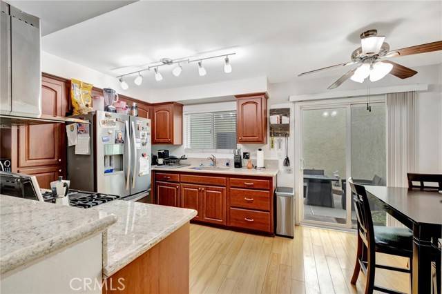 Santa Fe Springs, CA 90670,10707 Pioneer Boulevard #8