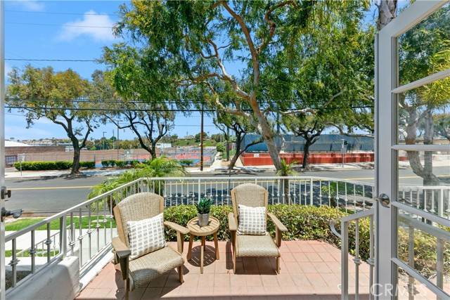 Redondo Beach, CA 90277,1114 Vincent Street #A