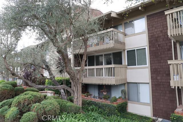 Rancho Palos Verdes, CA 90275,6542 Ocean Crest Drive #B211