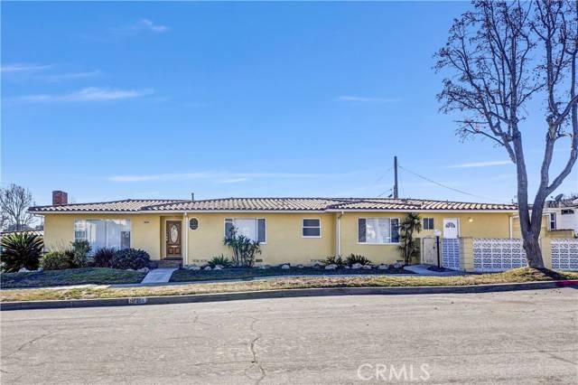 Inglewood, CA 90301,266 Regent Circle