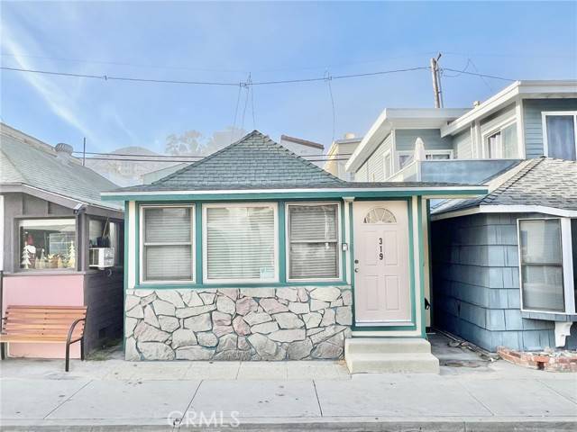 Avalon, CA 90704,319 Catalina Avenue