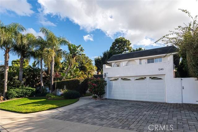 Manhattan Beach, CA 90266,1240 Keats Street