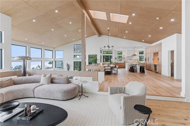 Rancho Palos Verdes, CA 90275,30221 Matisse Drive