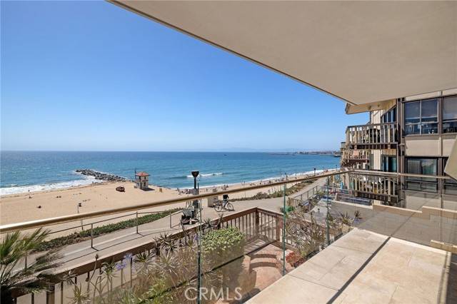 Redondo Beach, CA 90277,703 Esplanade