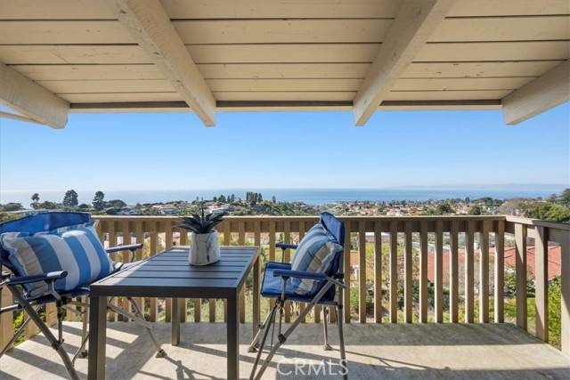 Rancho Palos Verdes, CA 90275,6542 Ocean Crest Drive #C303