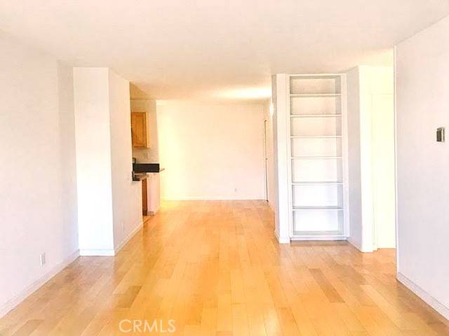 Santa Monica, CA 90403,1033 3rd Street #109
