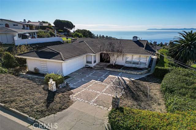 Rancho Palos Verdes, CA 90275,3402 Deluna Drive