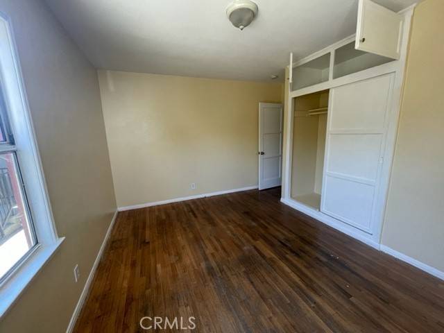 Los Angeles, CA 90059,10807 Compton Avenue