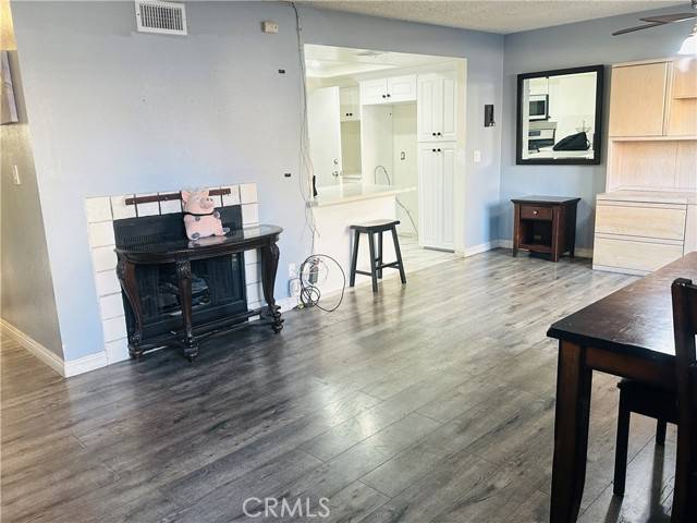 Huntington Park, CA 90255,5938 Malabar Street #G
