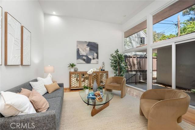 Palos Verdes Estates, CA 90274,105 Via Capay