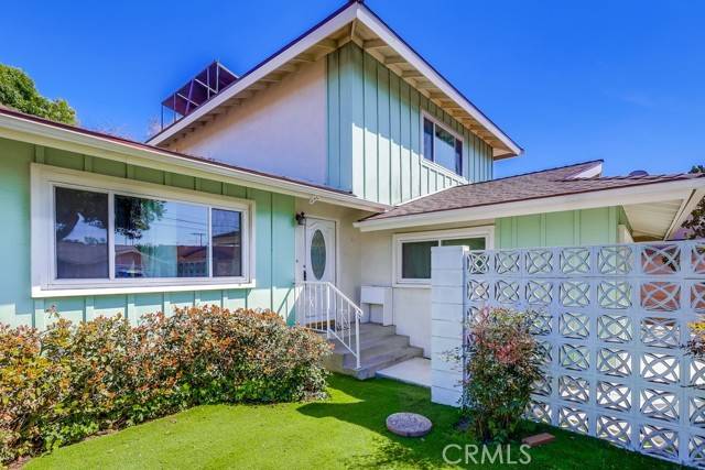 Torrance, CA 90501,23914 Walnut Street