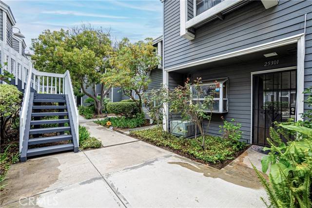 Wilmington, CA 90744,25301 Pine Creek Lane