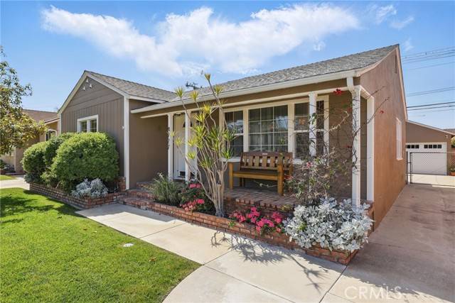 Lakewood, CA 90712,4727 Levelside Avenue