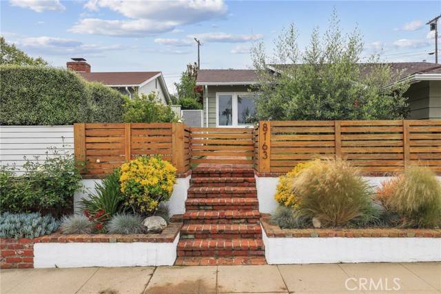 Playa Del Rey, CA 90293,8163 Billowvista Drive