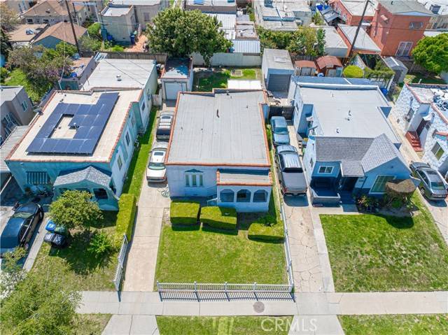 Los Angeles, CA 90044,530 W 103rd Street
