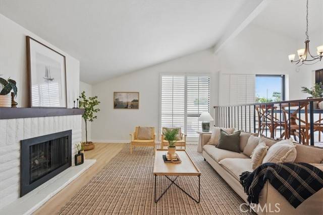 Redondo Beach, CA 90278,2707 Vanderbilt Ln #1