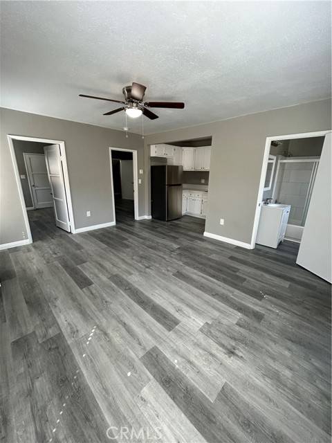 Compton, CA 90221,1004 N Sloan Avenue #A