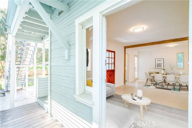 Venice, CA 90291,405 Howland Canal