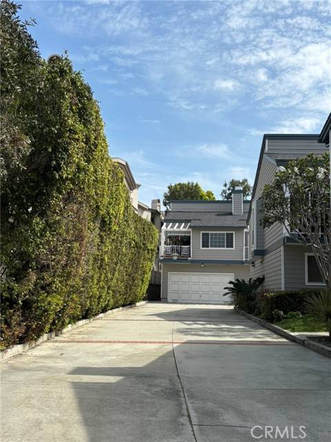 El Segundo, CA 90245,617 E Pine Avenue